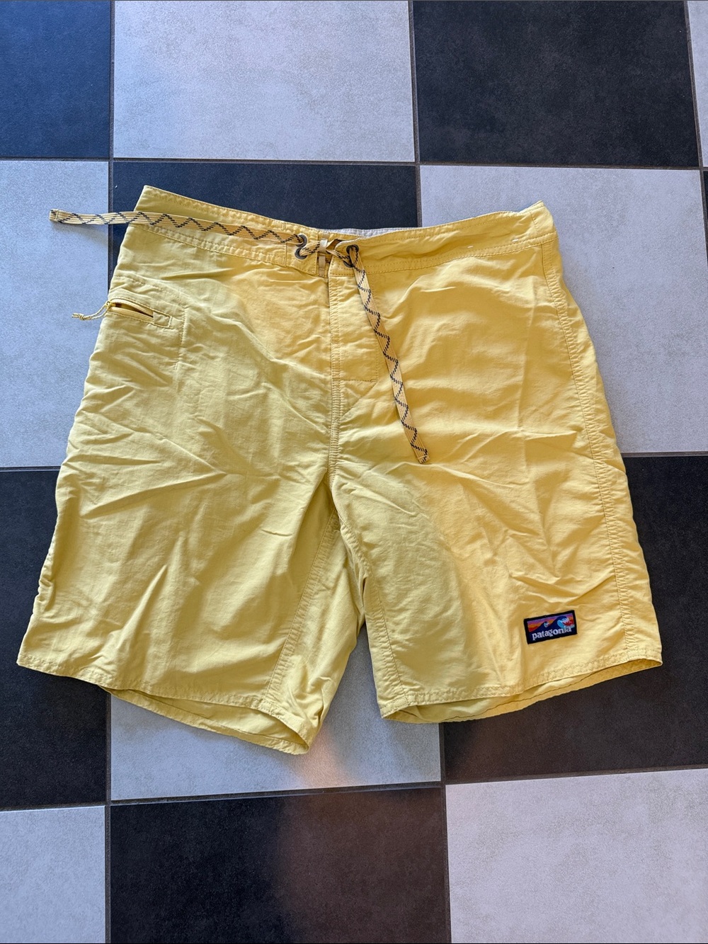Patagonia Wavefarer Men’s Yellow Board Shorts